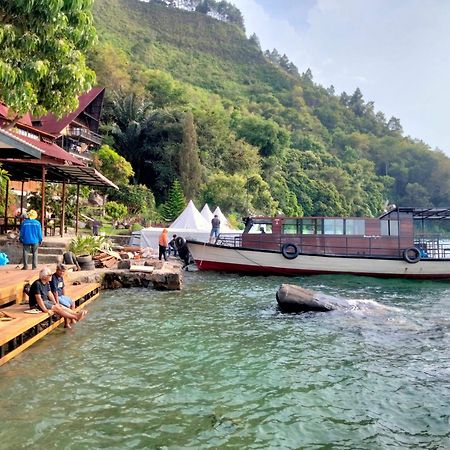 Pondok Berata Dapdap Balige Ngoại thất bức ảnh
