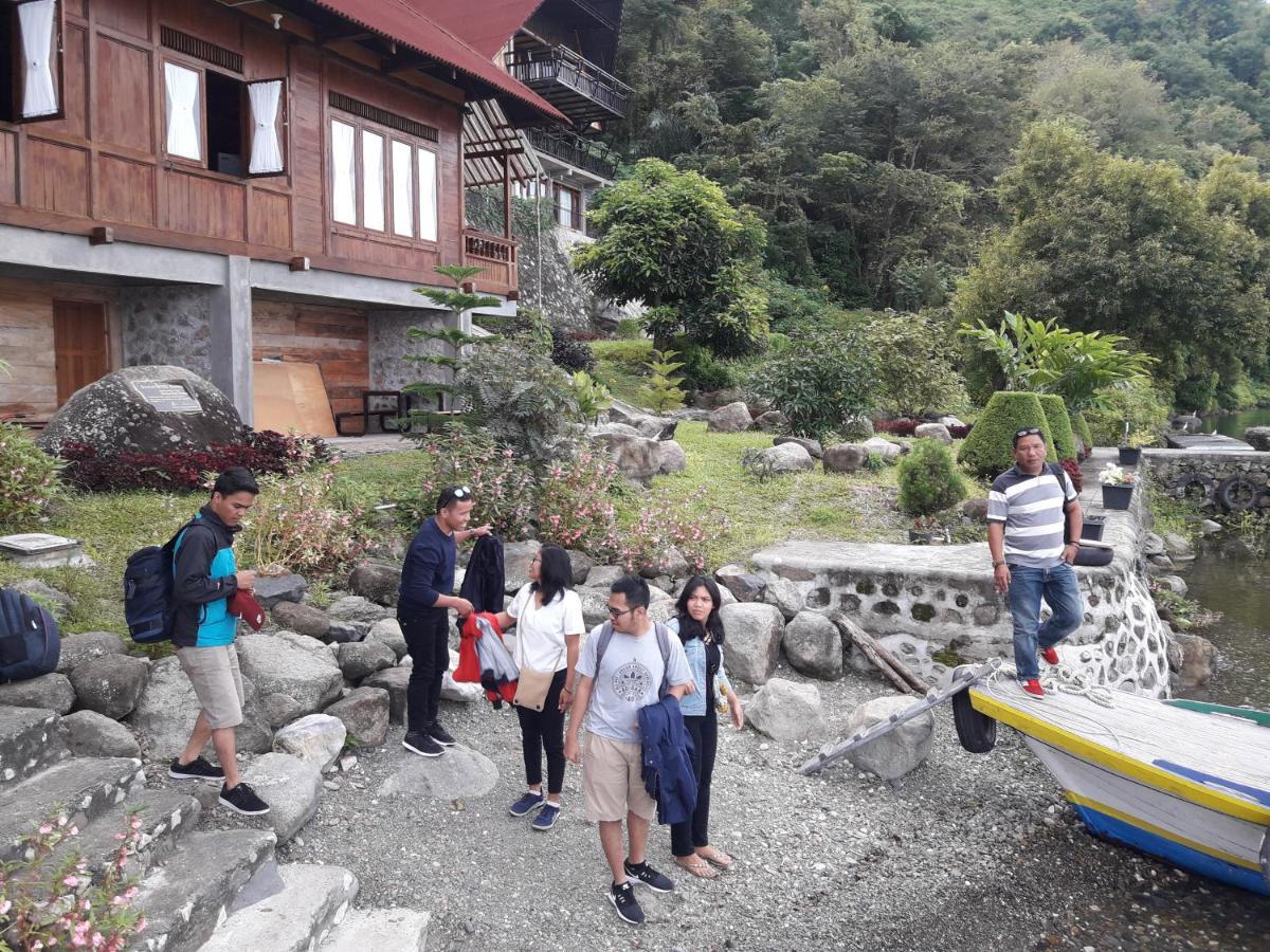 Pondok Berata Dapdap Balige Ngoại thất bức ảnh