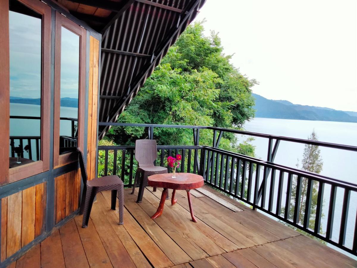 Pondok Berata Dapdap Balige Ngoại thất bức ảnh
